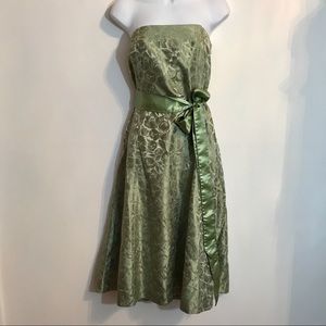 Ann Taylor sage green brocade dress. Size 10